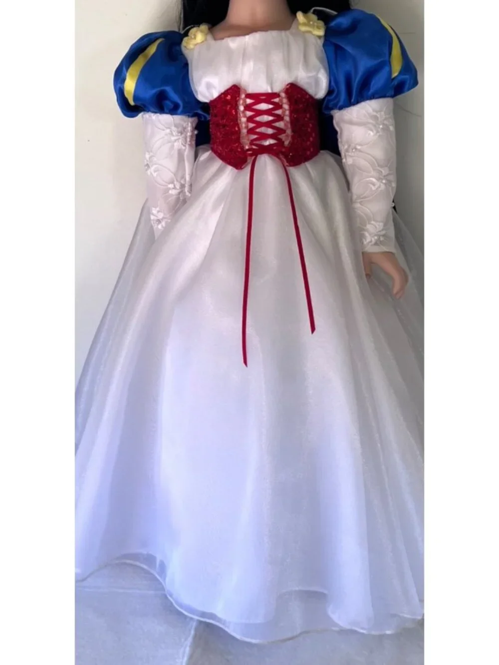 Marie Osmond Snow White Ceramic Doll 200th Anniversary Collector Doll